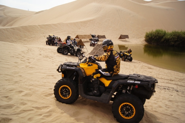 Do the adventure in the dunes